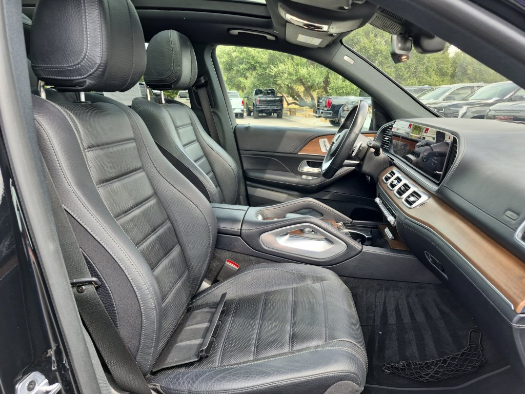 Used 2021 Mercedes-Benz GLS 580 4MATIC image 39