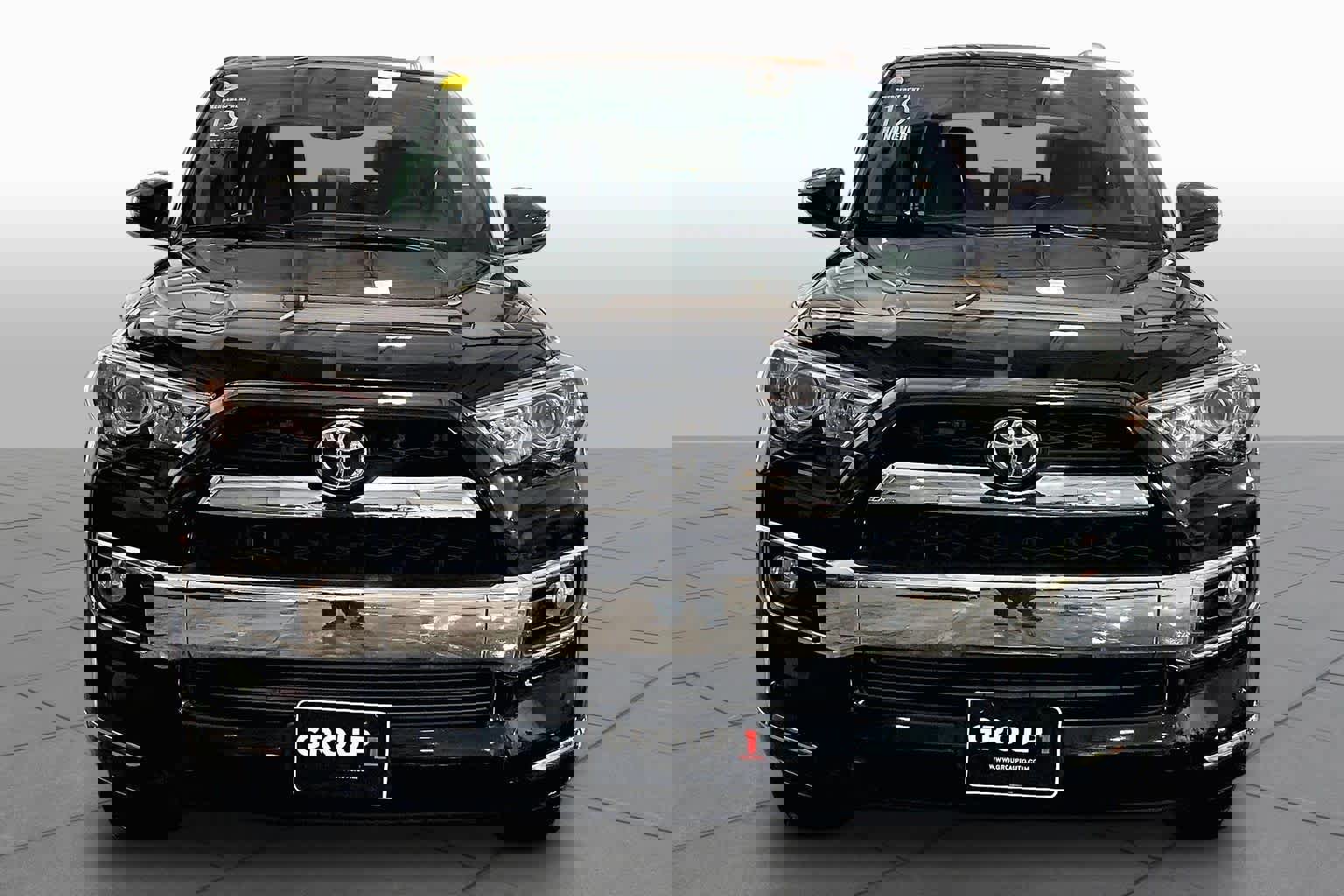 Used 2019 Toyota 4Runner Limited AWD/4WD image 4