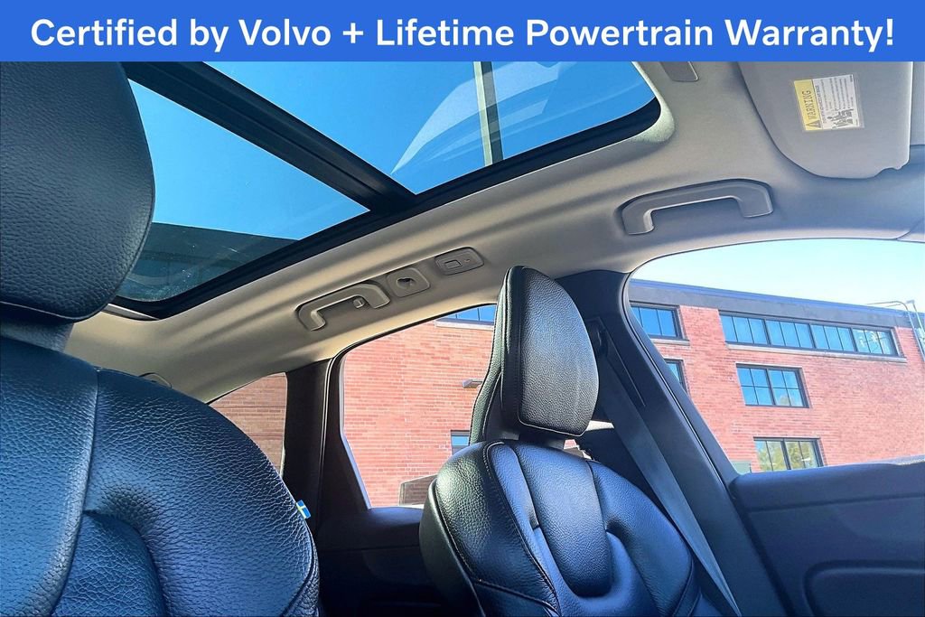 Used 2023 Volvo XC60 B5 Plus w/ Climate Package image 22