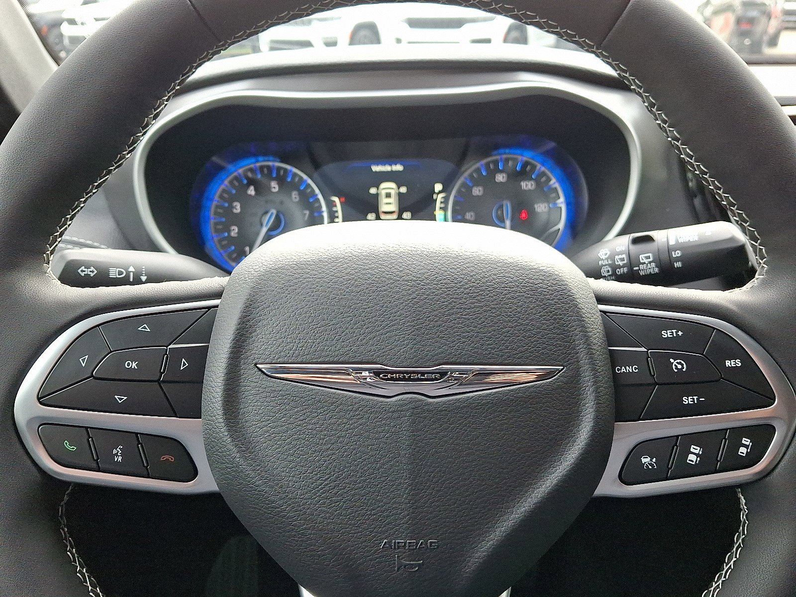 New 2026 Chrysler Pacifica Select image 13