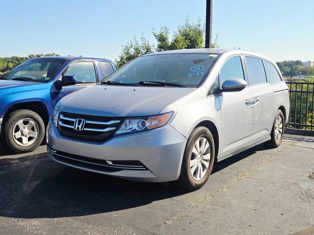Used 2016 Honda Odyssey SE