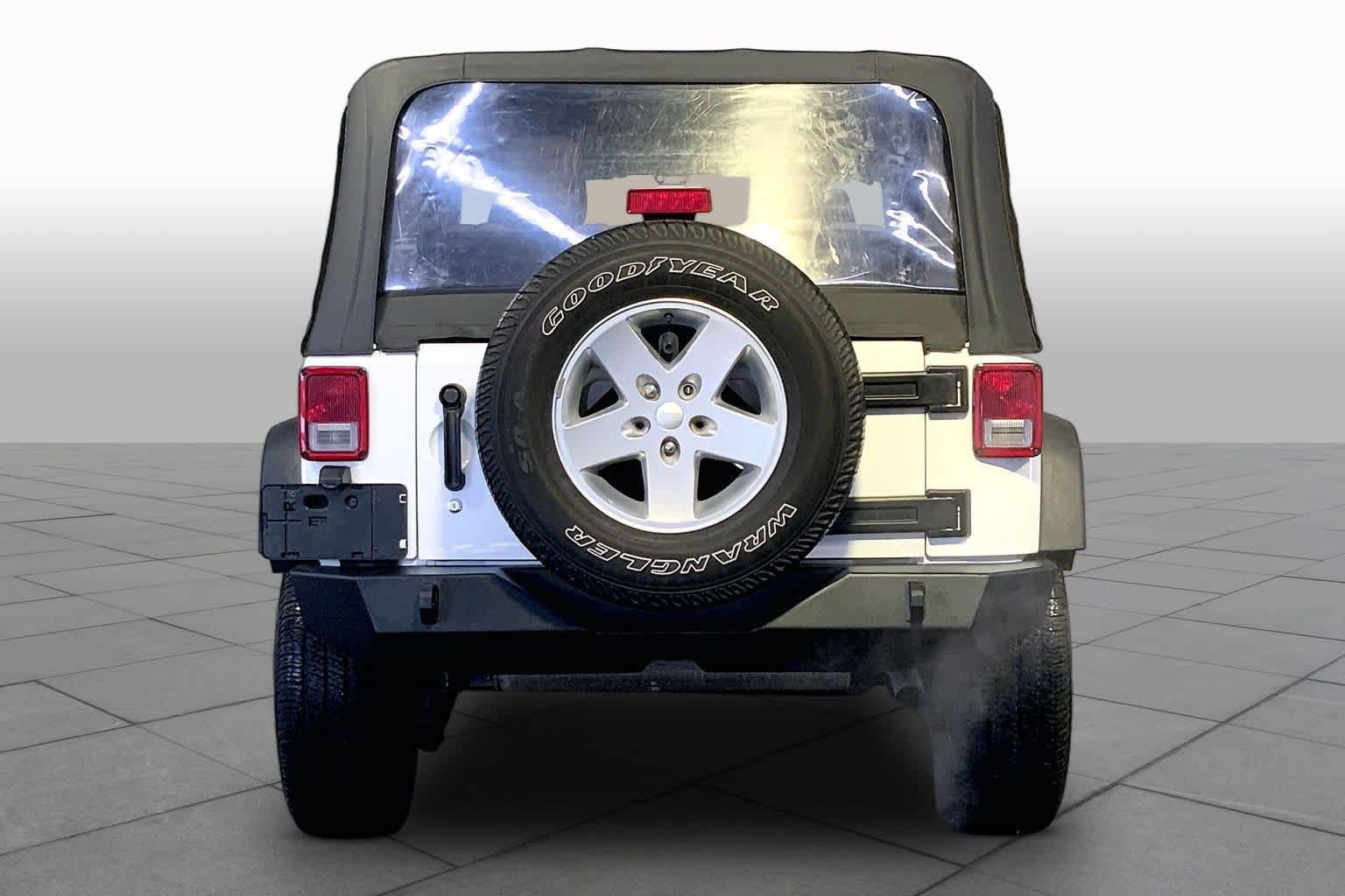 Used 2017 Jeep Wrangler Sport w/ Quick Order Package 24S AWD/4WD image 5