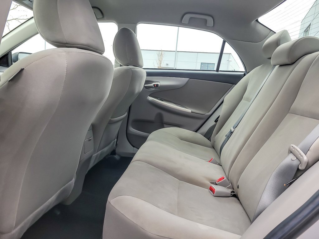 Used 2012 Toyota Corolla LE image 8