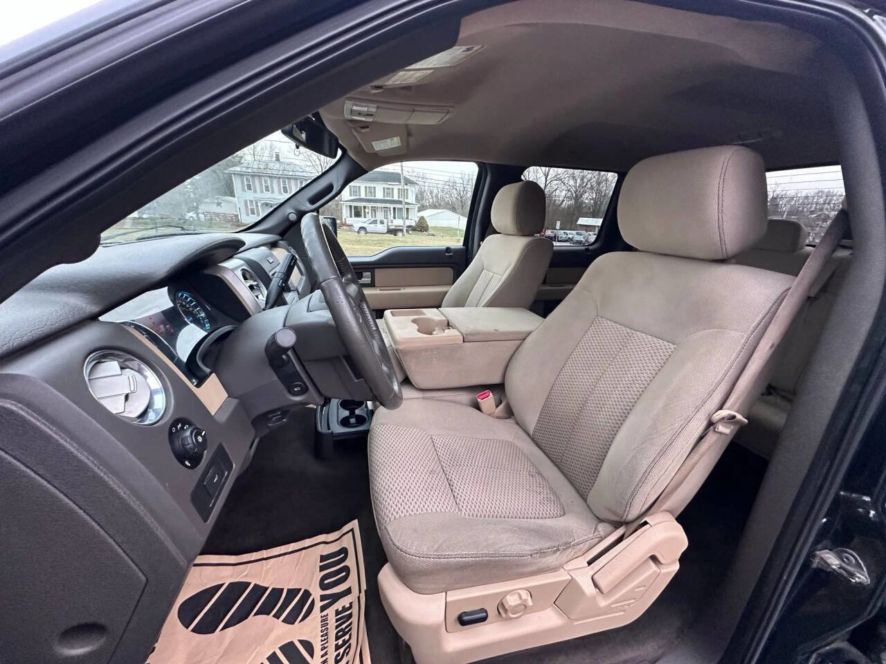 Used 2013 Ford F150 XLT w/ Luxury Equipment Group image 12