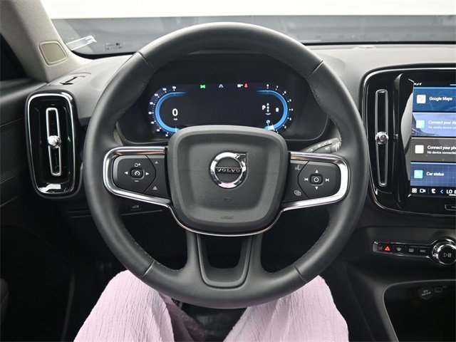 Used 2024 Volvo XC40 B5 Plus w/ Climate Package image 23
