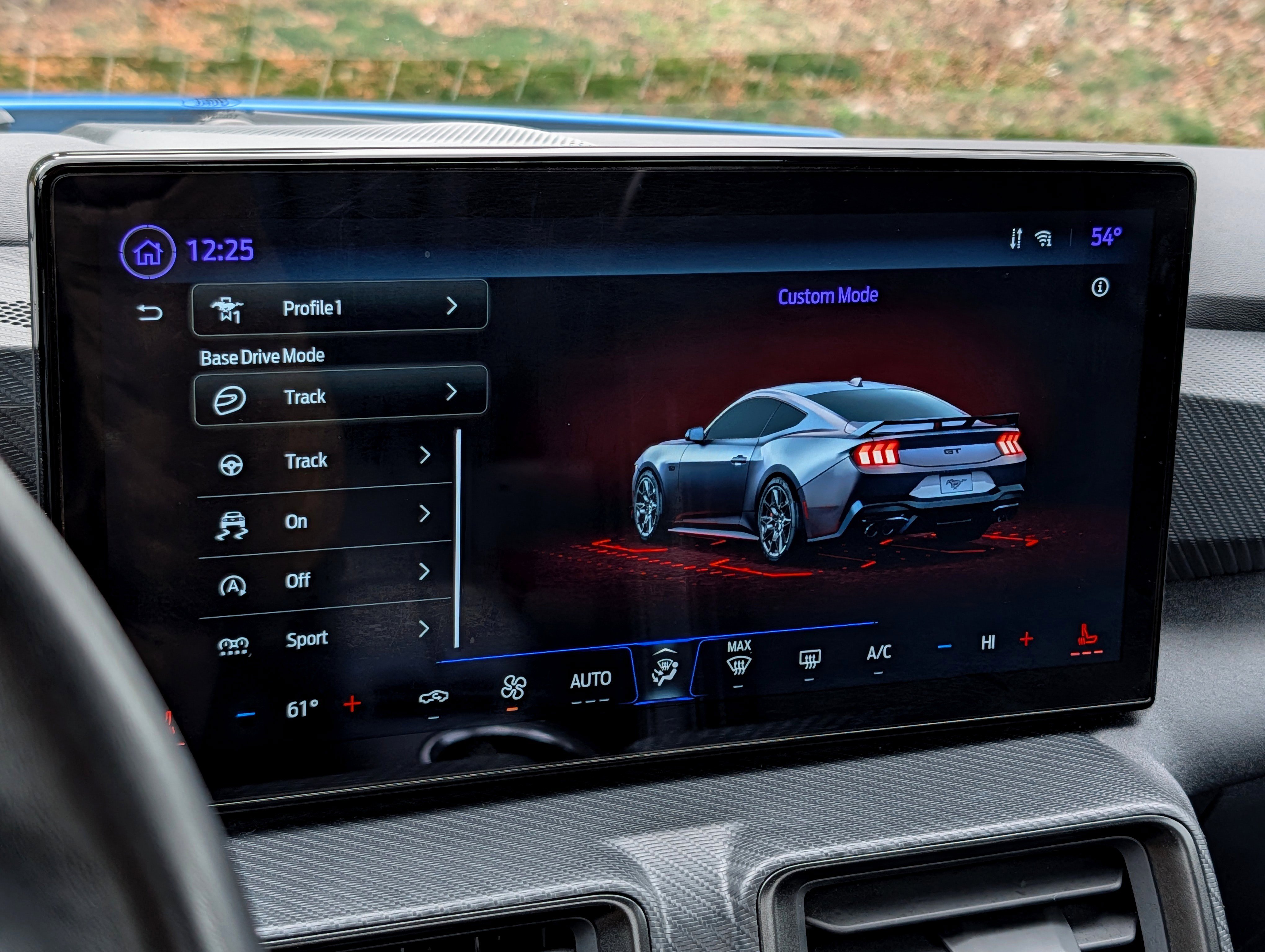 Used 2024 Ford Mustang Coupe image 21