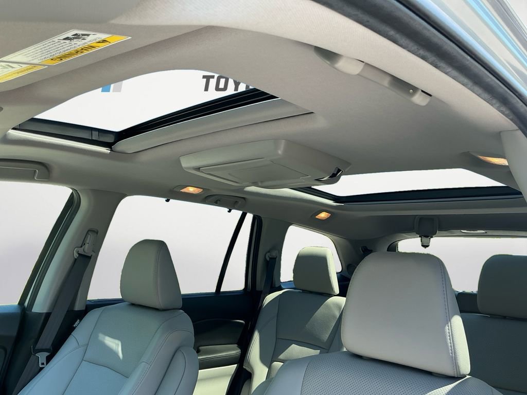 Used 2019 Honda Pilot Elite image 21