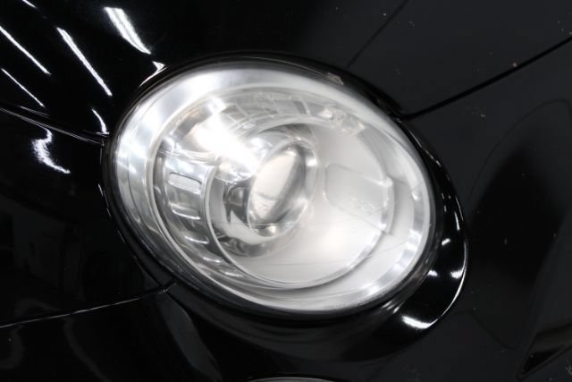 Used 2015 FIAT 500 Abarth w/ Beats Audio Package FWD image 23