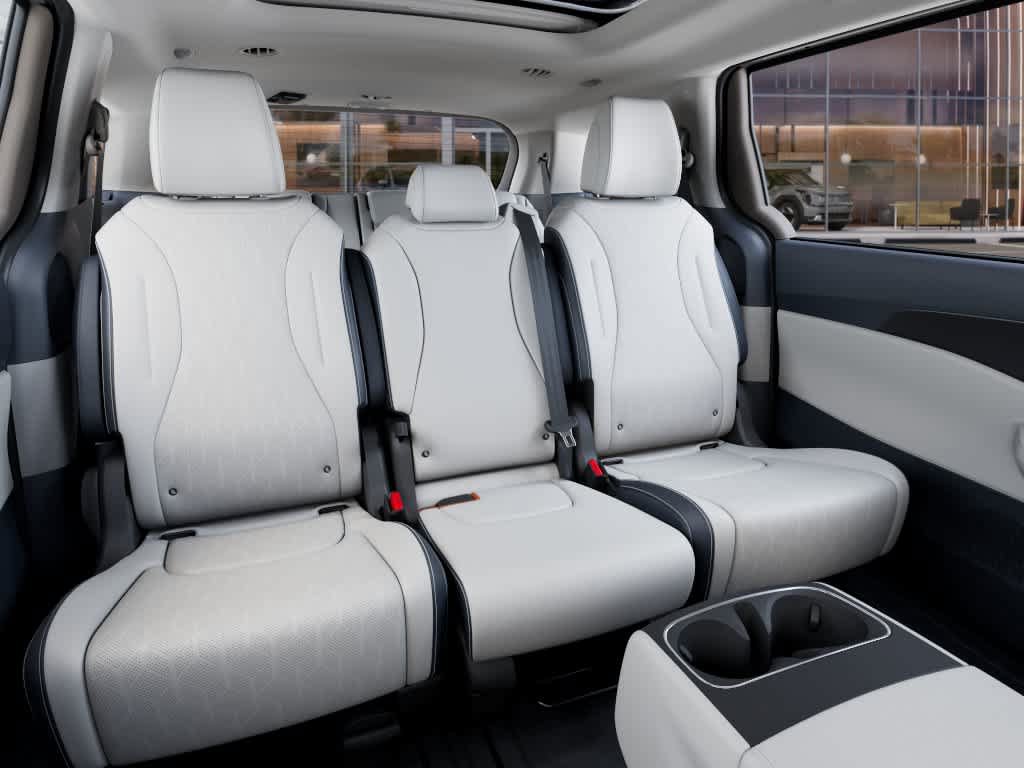 New 2026 Kia Carnival SX w/ SX Dark Edition Package FWD image 16