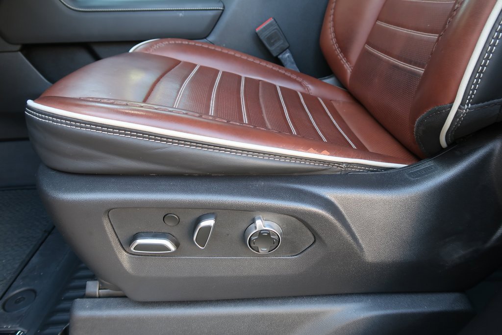 Certified 2025 GMC Sierra 2500 Denali Ultimate image 12