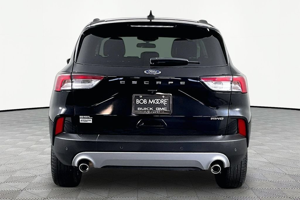 Used 2022 Ford Escape SEL w/ Technology Package AWD/4WD image 4