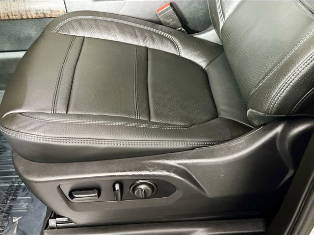 Used 2021 GMC Sierra 3500 Denali w/ Denali Ultimate Package image 22