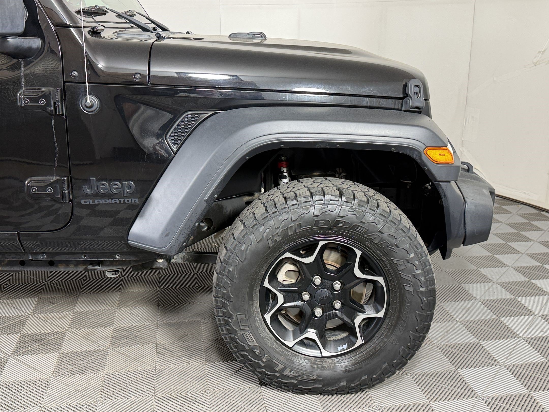 Used 2021 Jeep Gladiator Sport AWD/4WD image 13