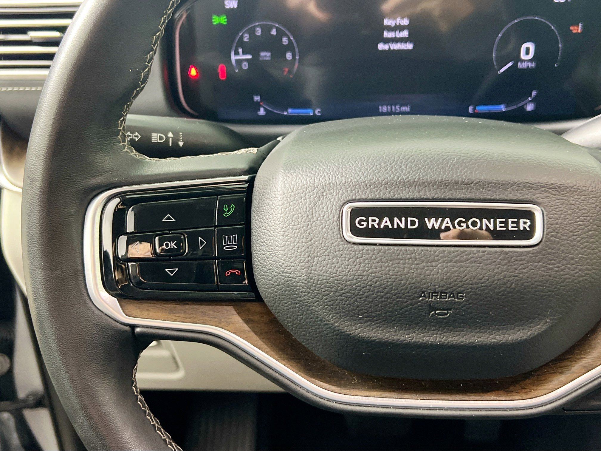 Used 2023 Jeep Grand Wagoneer 4WD image 17