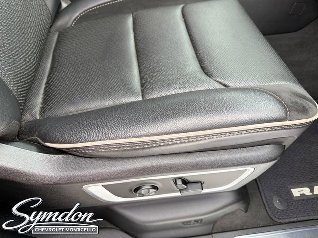 Used 2019 RAM 1500 Laramie w/ Sport Appearance Package AWD/4WD image 23