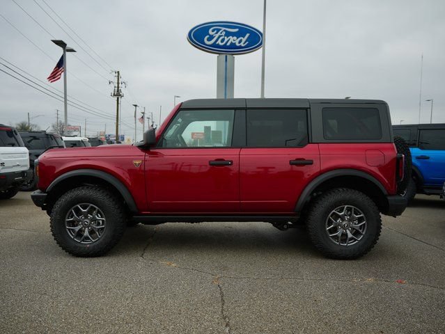 New 2025 Ford Bronco Badlands AWD/4WD image 4