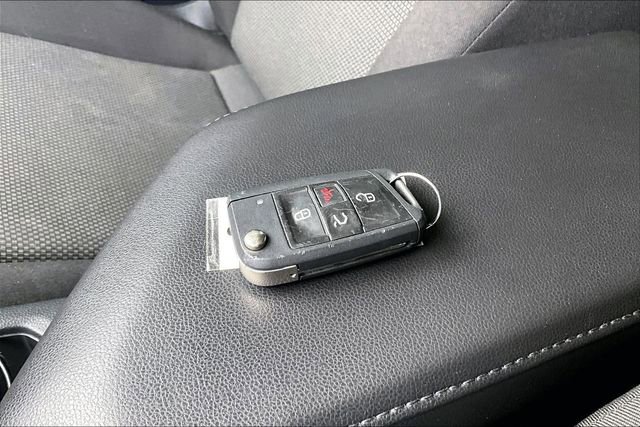 Used 2019 Volkswagen Jetta S w/ Driver Assistance Package FWD image 35