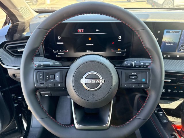 New 2027 Nissan Kicks SR FWD image 24