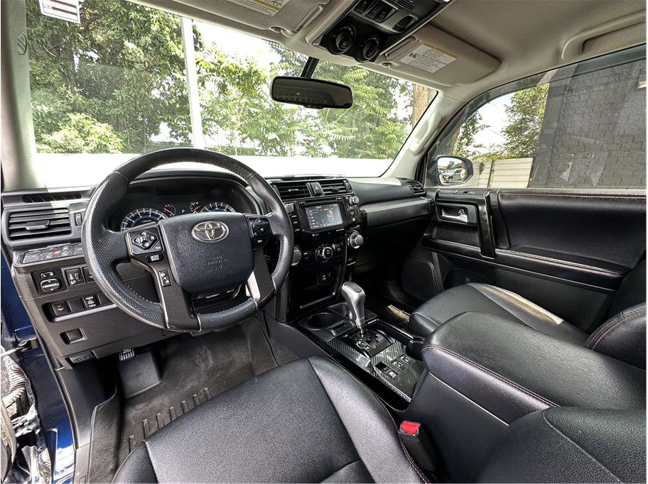 Used 2017 Toyota 4Runner TRD Off-Road Premium AWD/4WD image 2