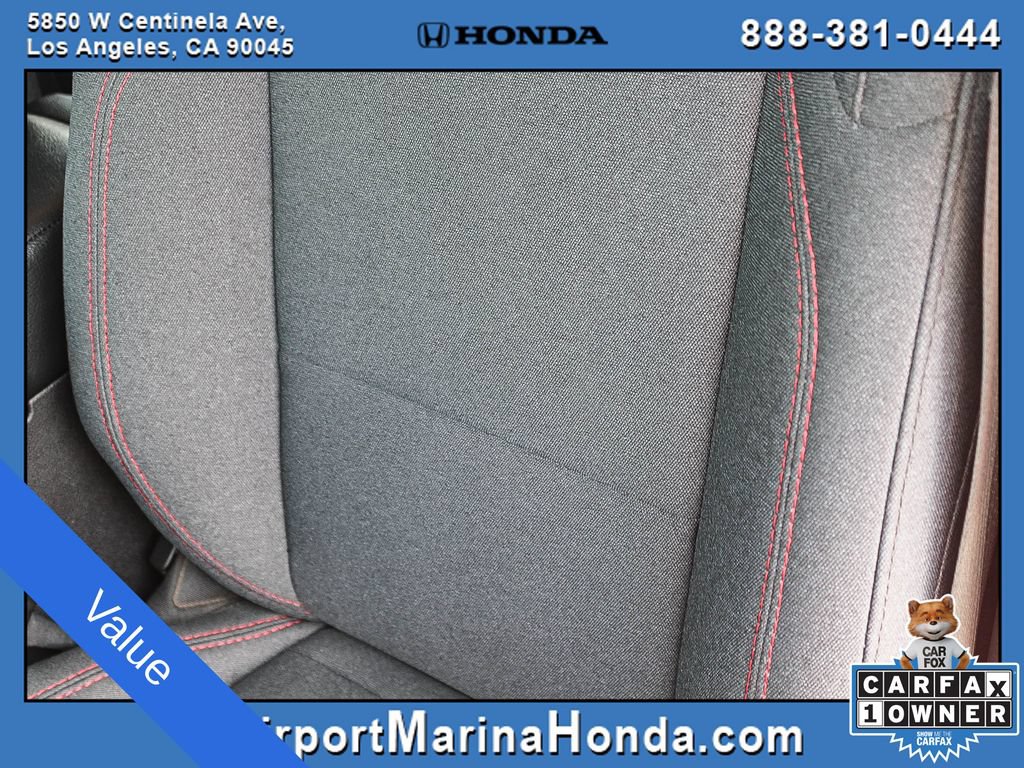Used 2025 Jeep Wrangler Unlimited Rubicon AWD/4WD image 28