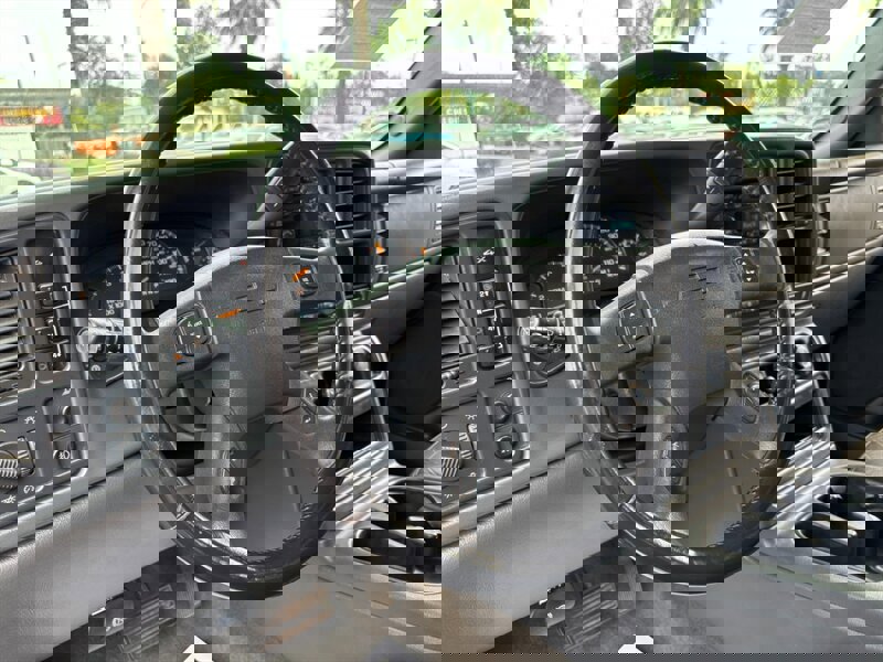 Used 2007 Chevrolet Silverado 3500 LT w/ Heavy-Duty Power Package image 17