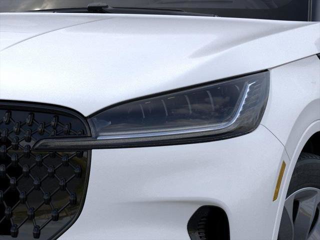 New 2026 Lincoln Aviator AWD w/ Jet Appearance Package image 18