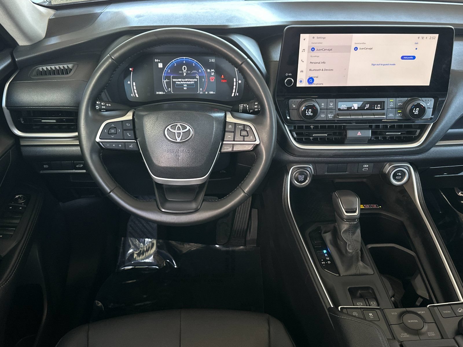 Used 2025 Toyota Grand Highlander AWD image 13