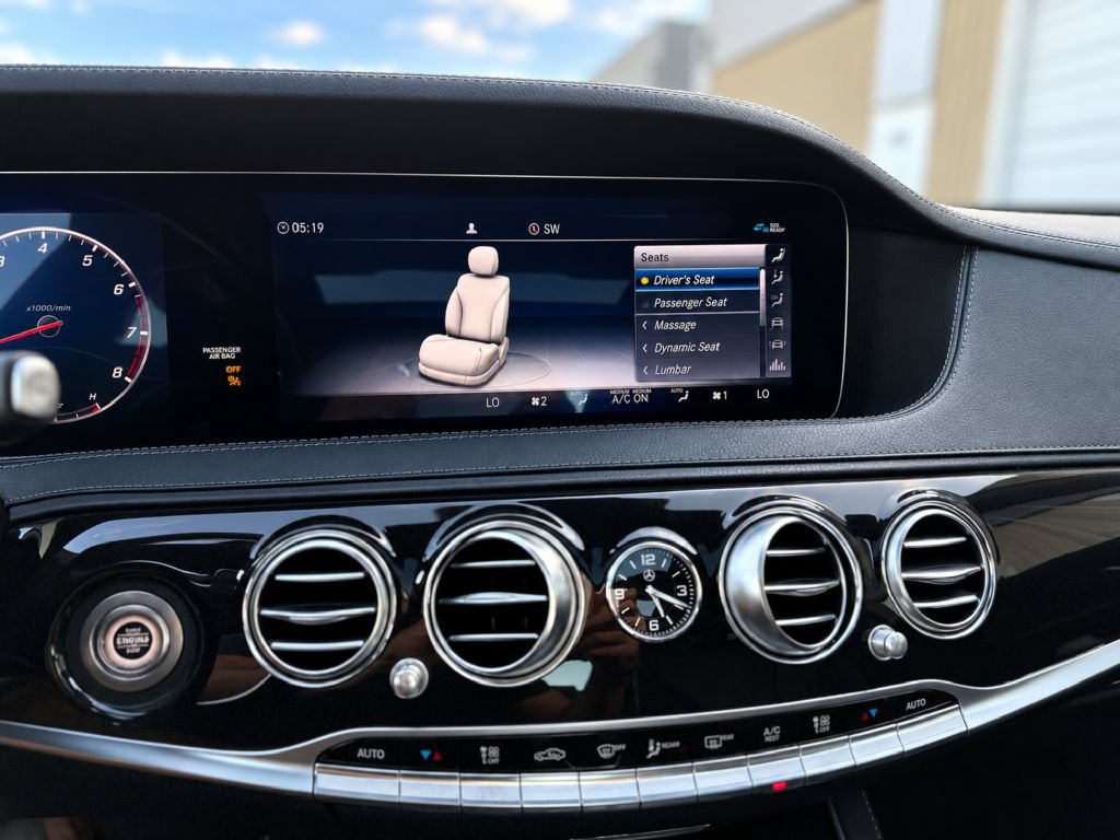 Used 2020 Mercedes-Benz S 560 Sedan image 22