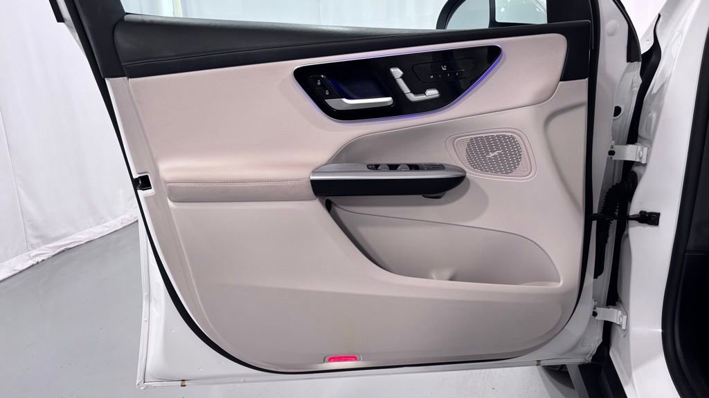 Certified 2023 Mercedes-Benz GLC 300 4MATIC image 16