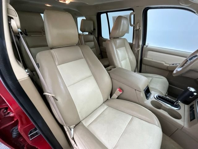 Used 2010 Mercury Mountaineer AWD image 13