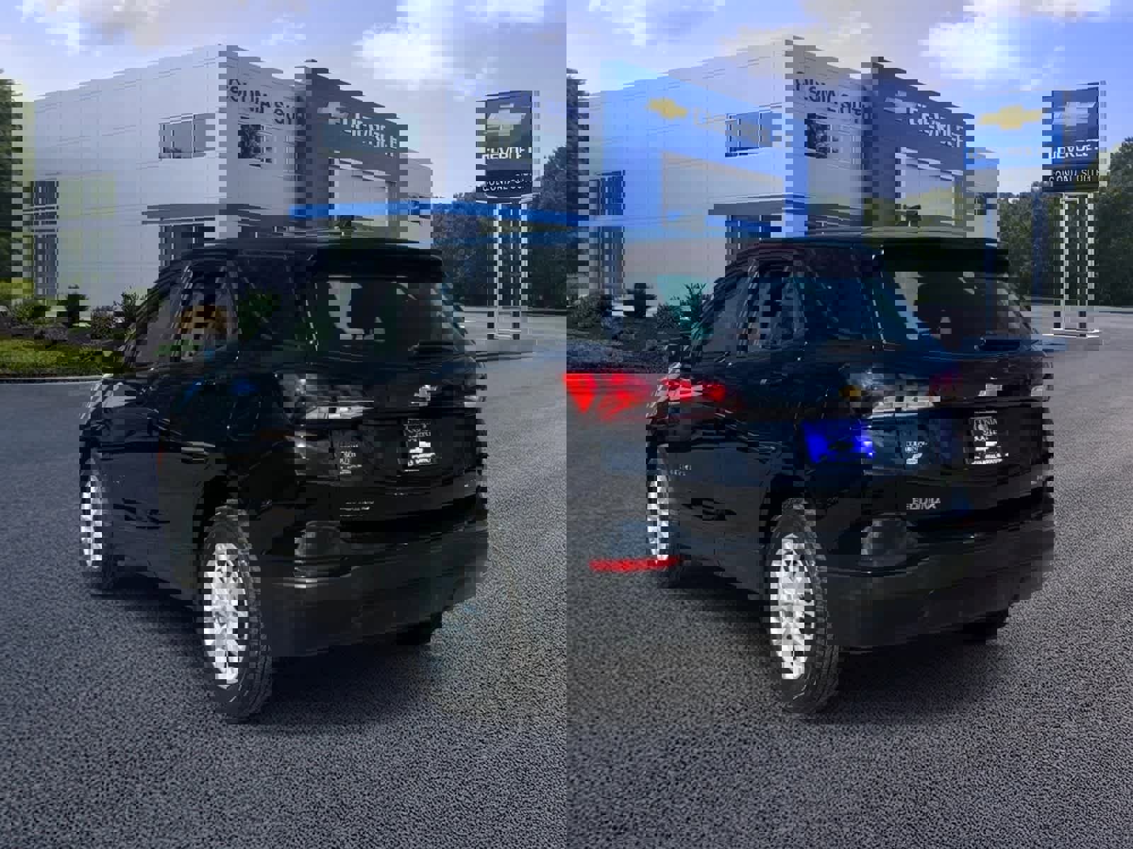 Certified 2024 Chevrolet Equinox LS image 4