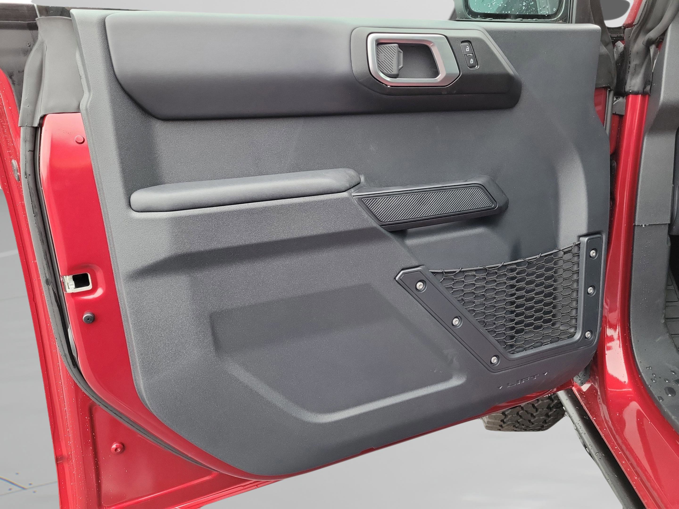 New 2025 Ford Bronco Badlands w/ Sasquatch Package image 29