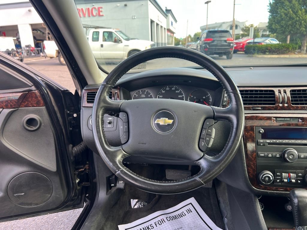 Used 2012 Chevrolet Impala LTZ image 15