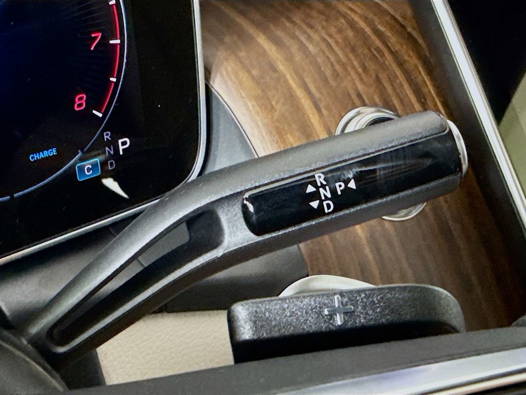 New 2026 Mercedes-Benz GLC 300 4MATIC image 17