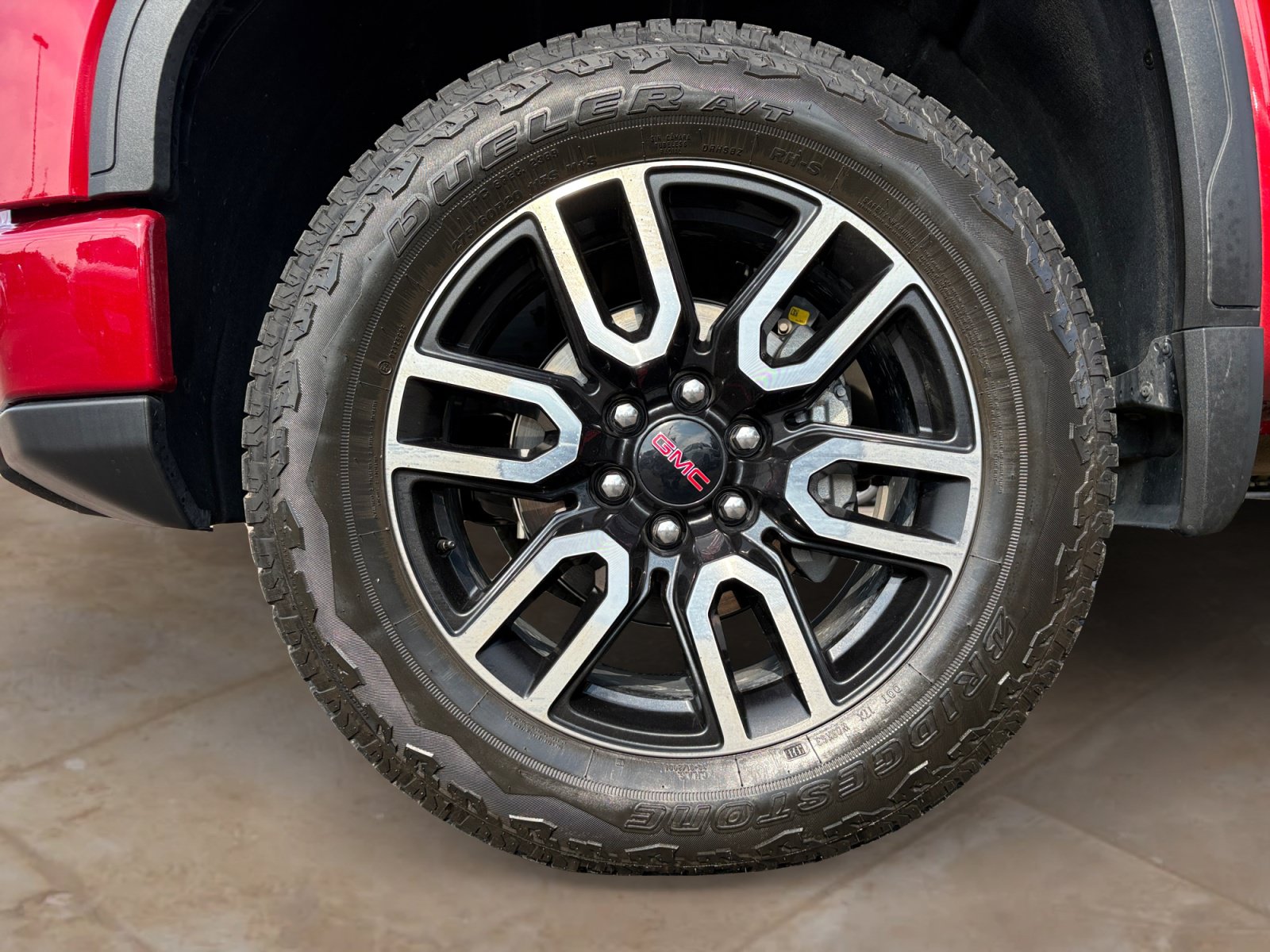 Used 2026 GMC Sierra 1500 AT4 w/ AT4 Premium Package AWD/4WD image 31
