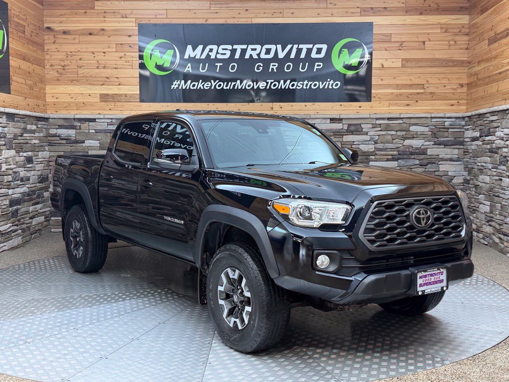 Used 2020 Toyota Tacoma TRD Off-Road w/ TRD Premium Off Road Package AWD/4WD image 4