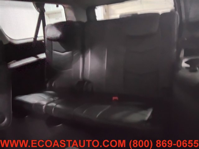 Used 2015 Cadillac Escalade ESV Luxury image 14