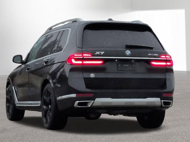 Used 2025 BMW X7 xDrive40i image 9