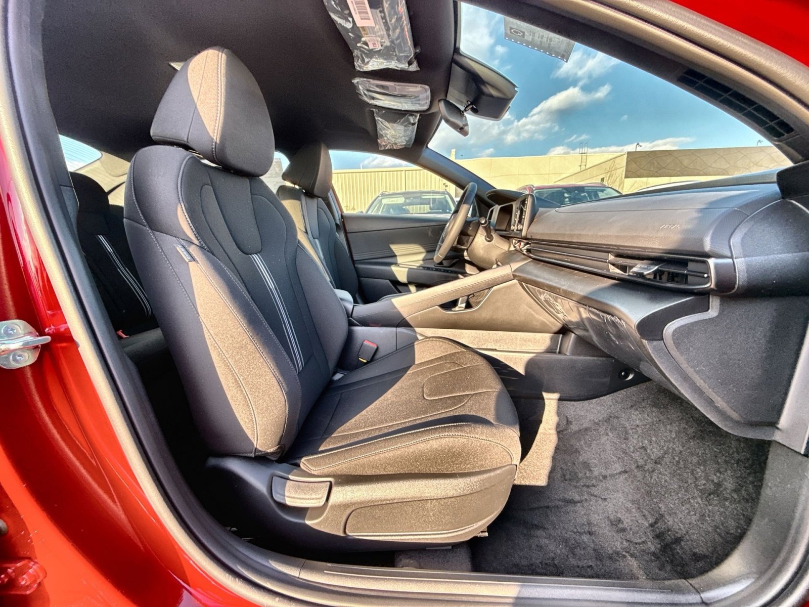 New 2026 Hyundai Elantra Sport FWD image 25