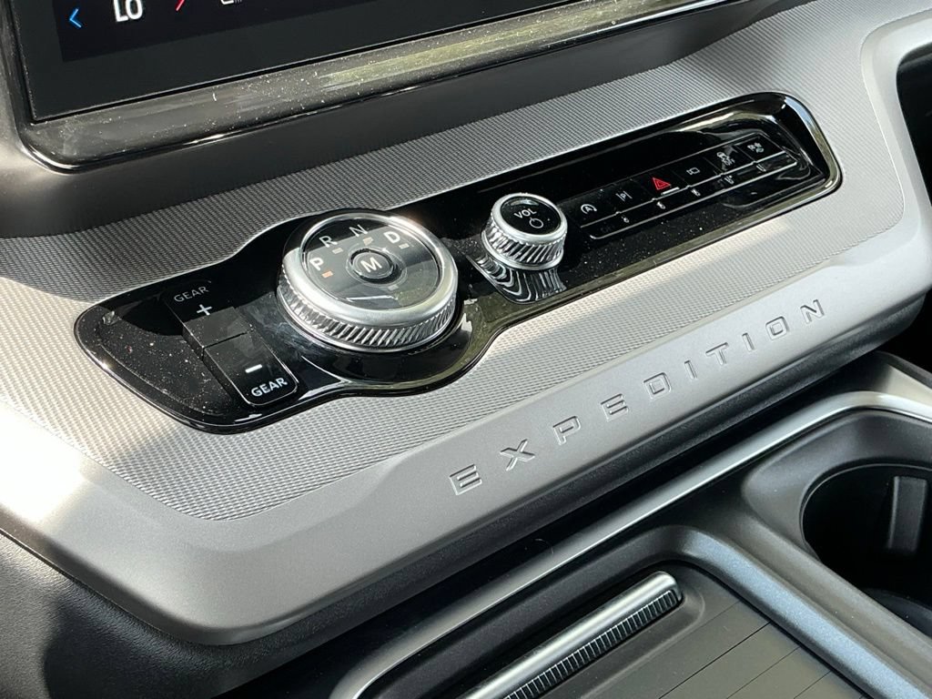 New 2026 Ford Expedition Active RWD image 41