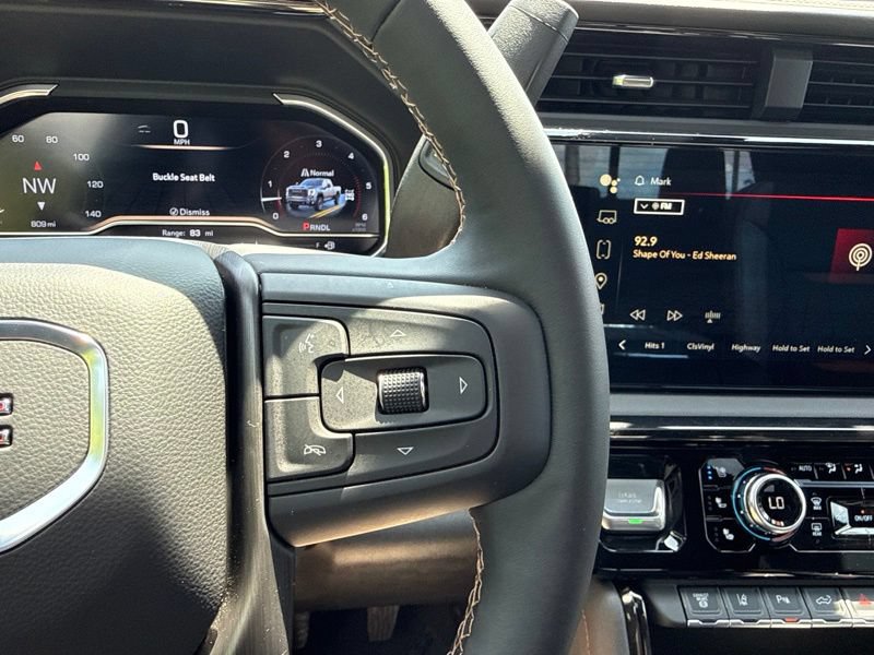 Used 2024 GMC Sierra 2500 AT4 w/ AT4 Premium Plus Package AWD/4WD image 32