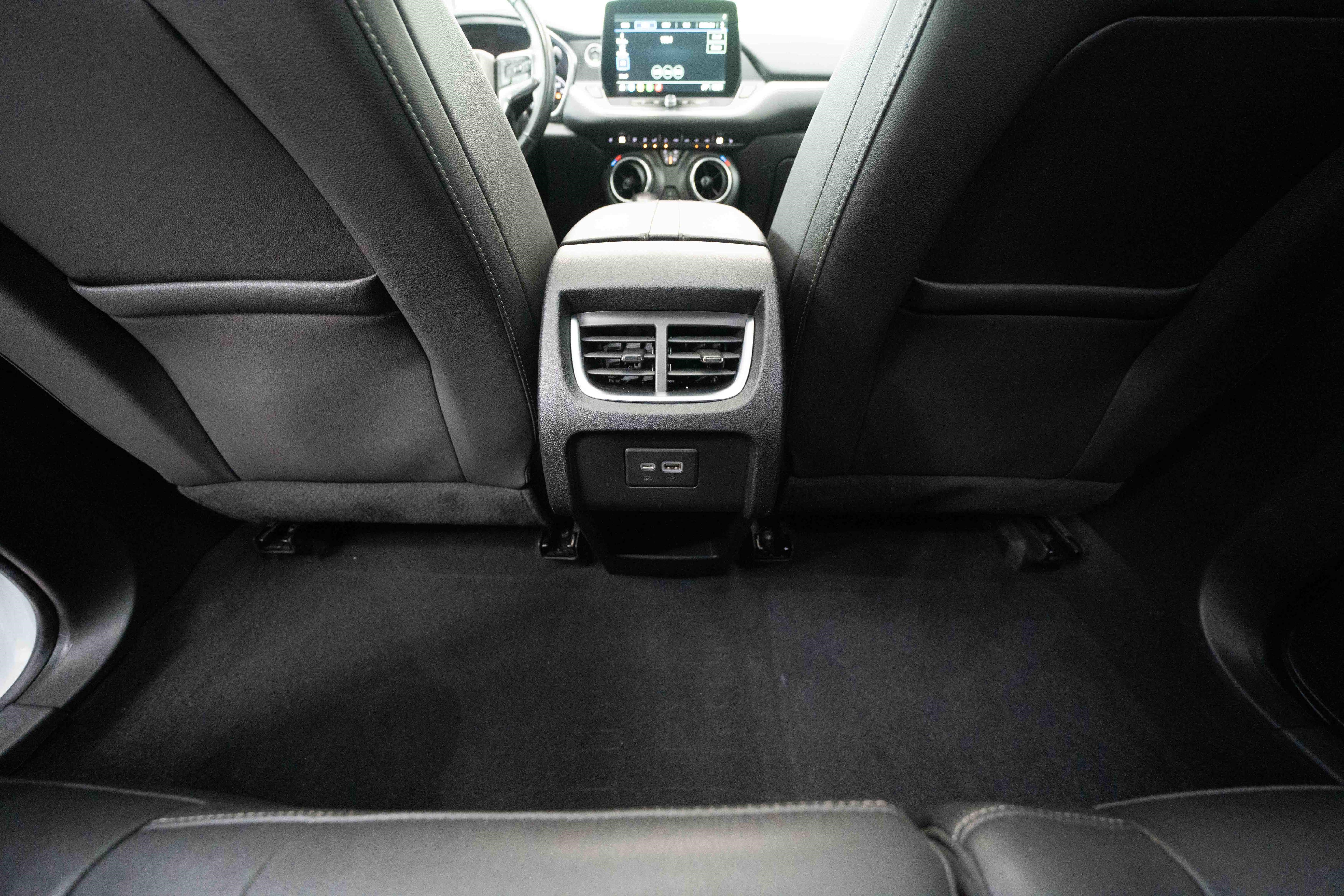 Used 2023 Chevrolet Blazer LT AWD/4WD image 22