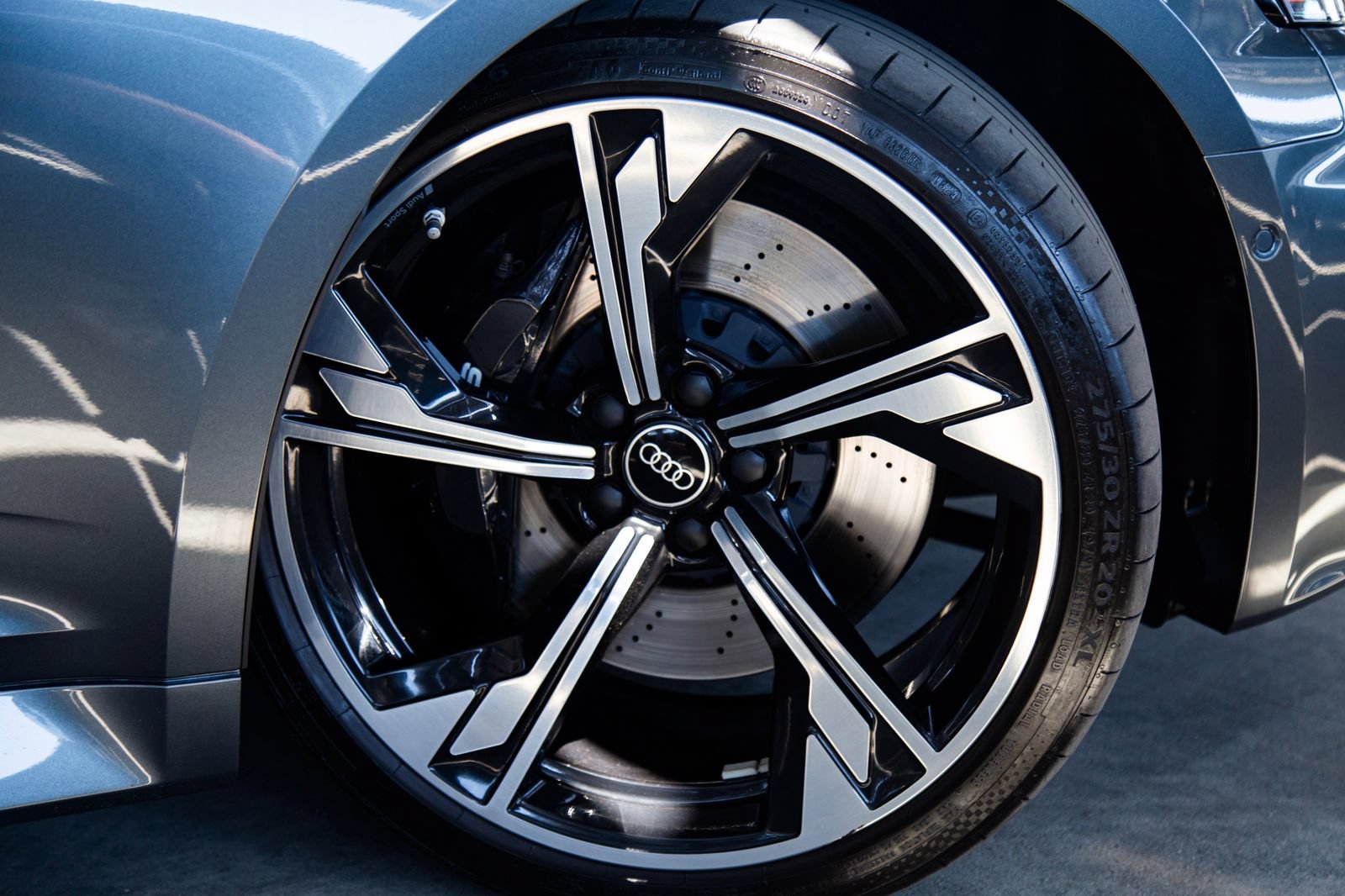 Certified 2025 Audi RS 5 Sportback AWD/4WD image 8