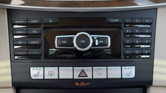 Used 2015 Mercedes-Benz E 350 4MATIC Sedan image 87