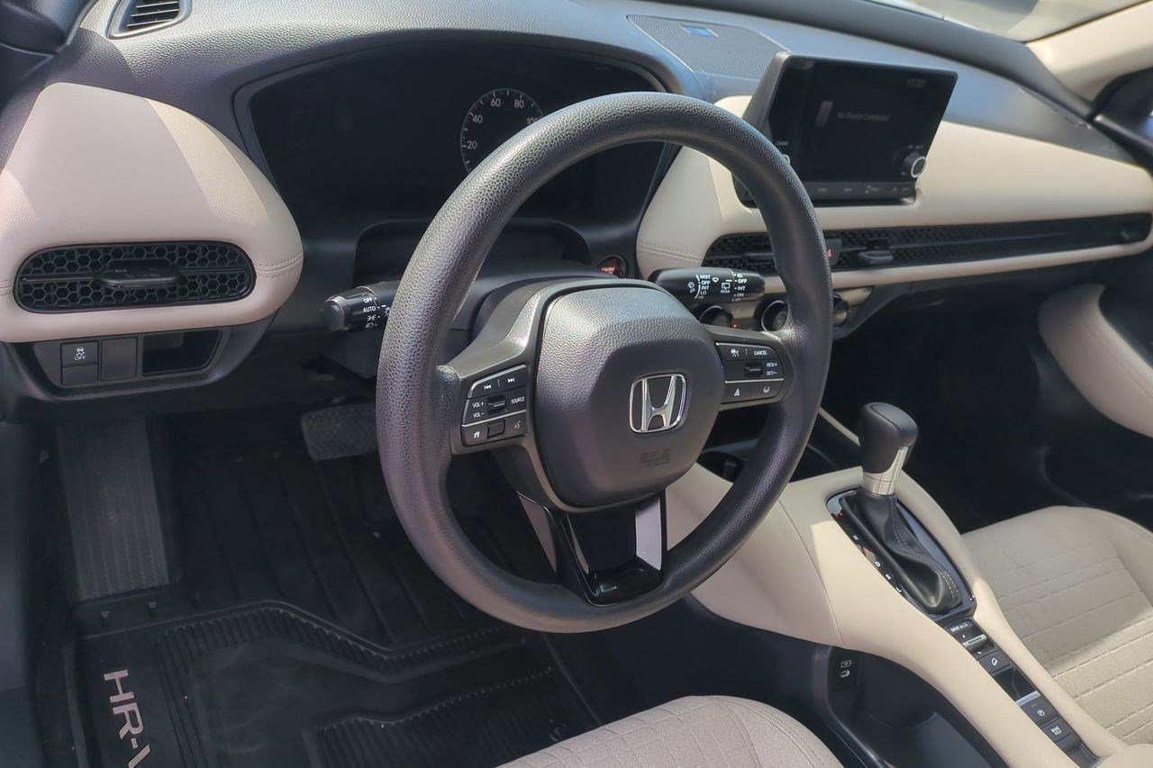 Certified 2024 Honda HR-V LX image 10