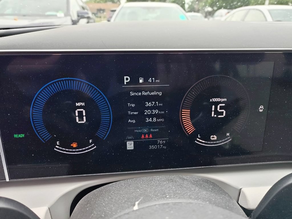 Used 2025 Hyundai Tucson Blue AWD/4WD image 8