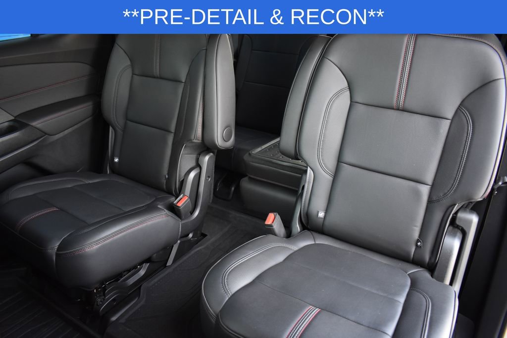 Used 2023 Chevrolet Traverse RS w/ LPO, Floor Liner Package image 11