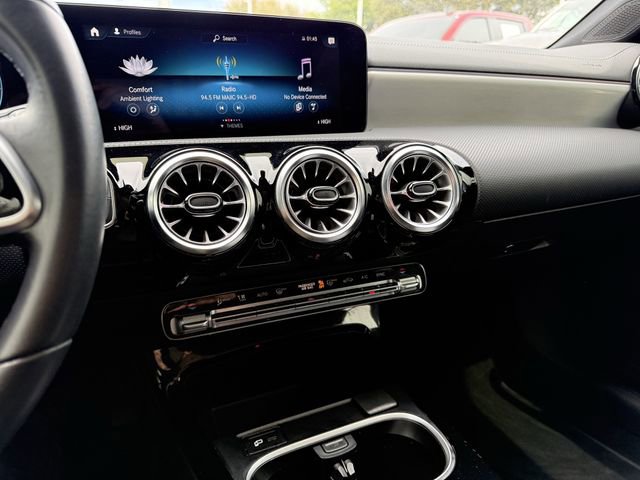 Used 2022 Mercedes-Benz CLA 250 4MATIC image 14