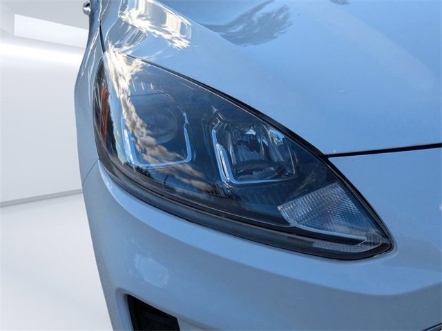 Used 2020 Ford Escape SE image 10