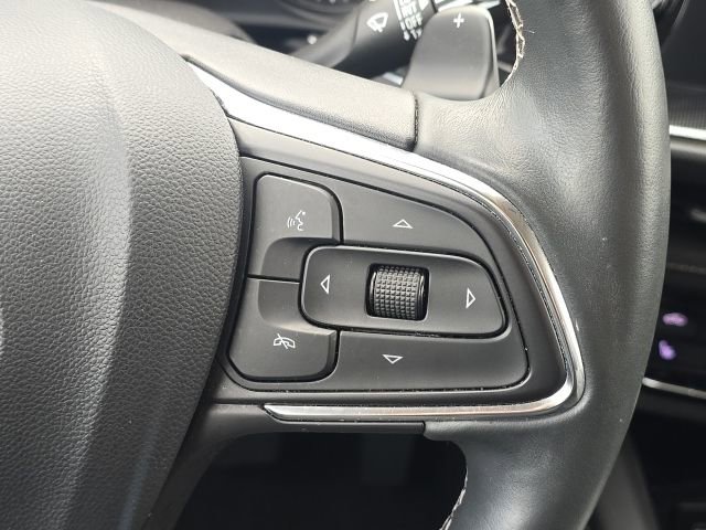 Used 2023 Buick Envision Essence image 39